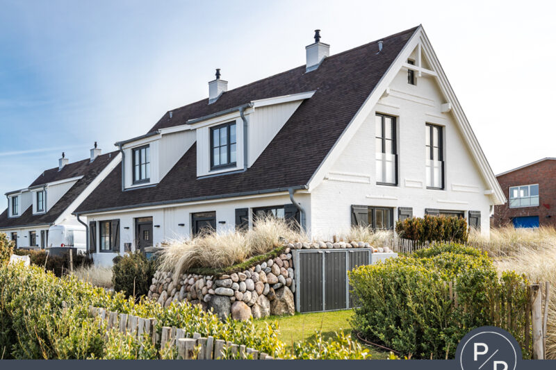 Neubau: Luxuriöses Hausteil (Ferienwohnung) zwischen Watt und Weststrand in Rantum 25980 Sylt, Doppelhaushälfte