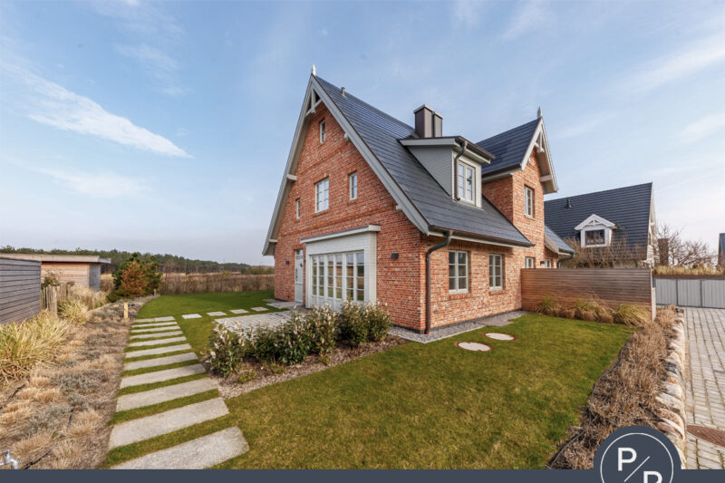 Neubau: Doppelhaushälfte mit luxuriöser Ausstattung in Rantum am Watt (Ferienwohnen) 25980 Sylt, Doppelhaushälfte