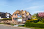 Neubau: Doppelhaushälfte mit luxuriöser Ausstattung unter Reet in gefragter Lage von Morsum - BILD