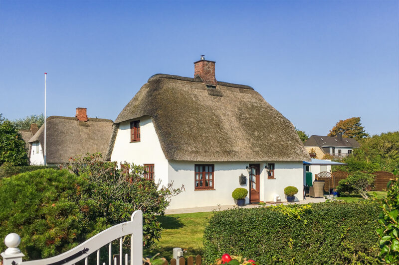 Charmantes Haus unter Reet in top Lage von Alt-Westerland 25980 Westerland (Sylt), Einfamilienhaus