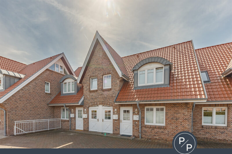 Schöne Ferienwohnung mit Südbalkon in zentraler Lage von Westerland 25980 Sylt, Dachgeschosswohnung