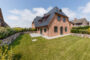 Luxuriöser Neubau: Hausteil (Ost) in herrlicher Lage von Morsum - BILD