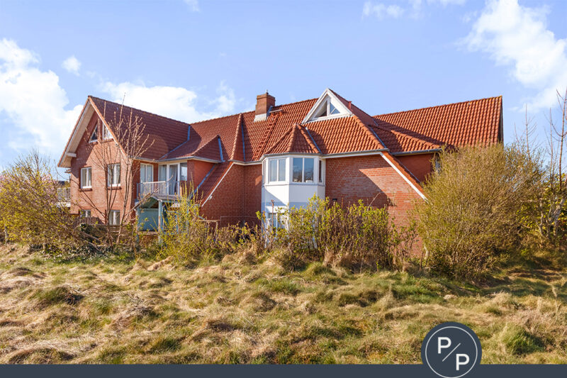 Große Eigentumswohnung in Sackgassenlage mit Südterrasse und Garage 25980 Sylt, Etagenwohnung