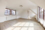 Großzügiges Wohnhaus mit zwei Einheiten und Doppelgarage - BILD
