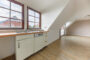Großzügiges Wohnhaus mit zwei Einheiten und Doppelgarage - BILD